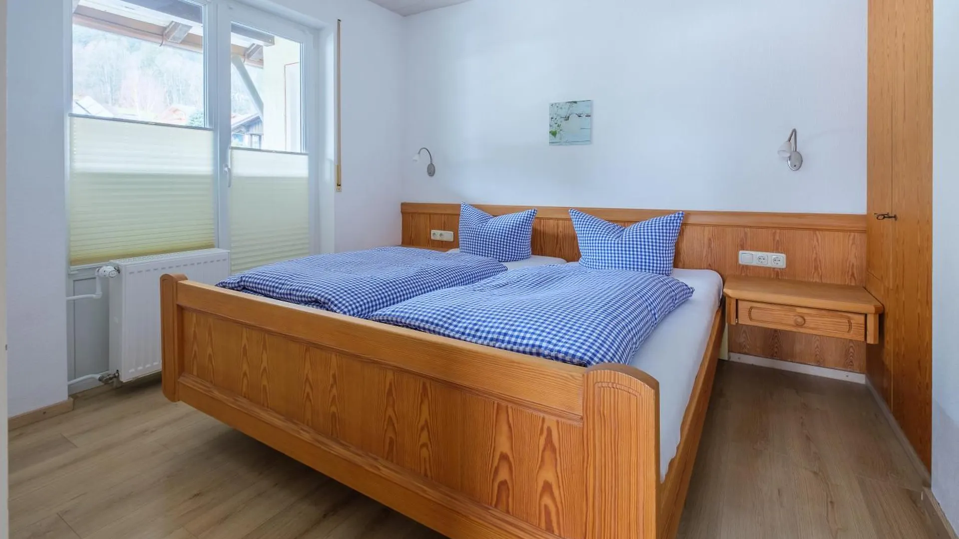 Apartmán Alpenflora Ferienwohnungen Ofterschwang